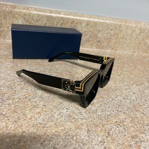 1.1 Louis Vuitton Millionaire Sunglasses